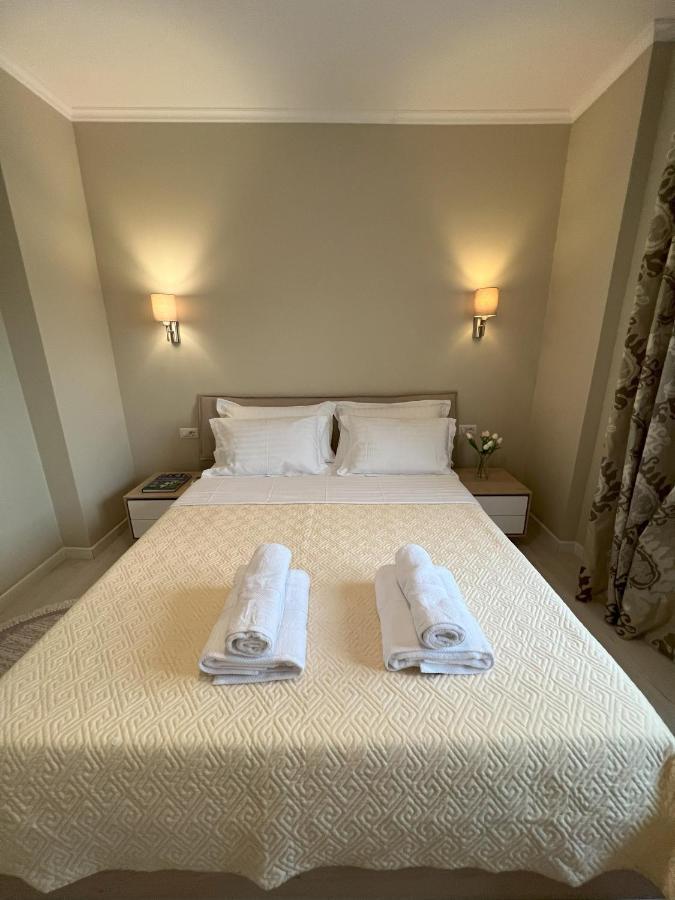 Grand New Bazaar Apartment Тирана Экстерьер фото
