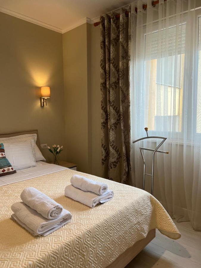 Grand New Bazaar Apartment Тирана Экстерьер фото